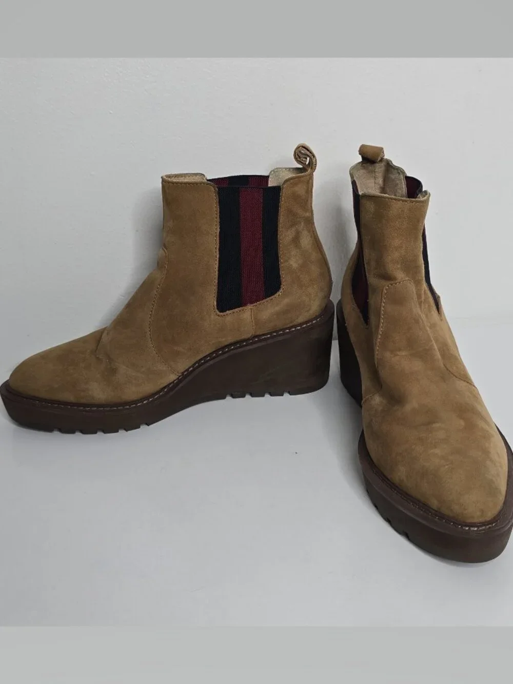 Cecelia New York Gemma Womens 8.5 Slip‎ On Wedge Boots Nutella Suede Bootie